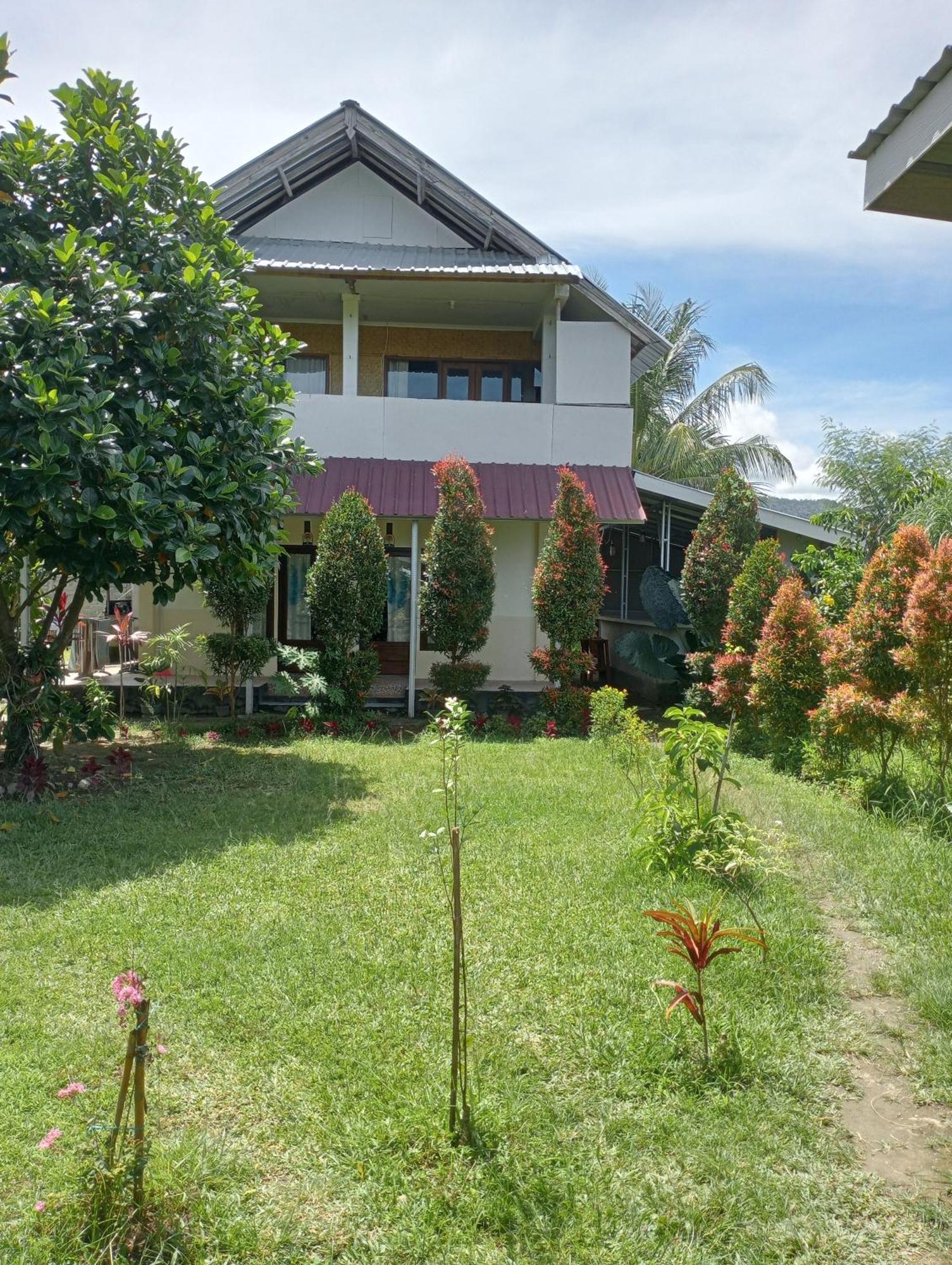 The Daun Puntik Homestay Pemenang Bagian luar foto