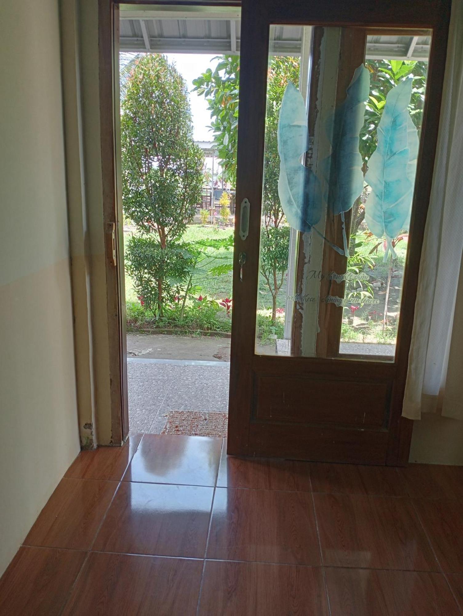 The Daun Puntik Homestay Pemenang Bagian luar foto